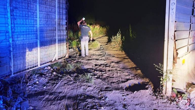 Napoli, rave-party abusivo bloccato dalla polizia a San Giovanni