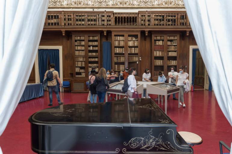 Il Teatro San Carlo va alla Biblioteca Nazionale di Napoli con la musica napoletana