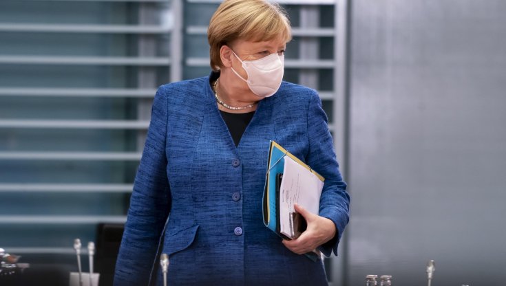 Record di contagi in Germania e la Merkel prepara il ‘lockdown soft’