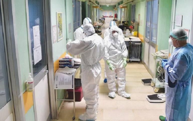 Covid, 662 positivi in Campania: la percentuale al 7,6%