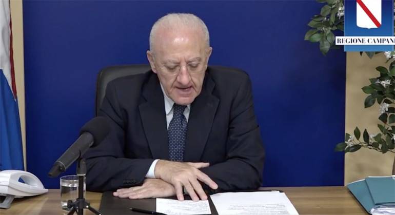 De Luca: 'Oggi in Campania 3900 contagiati