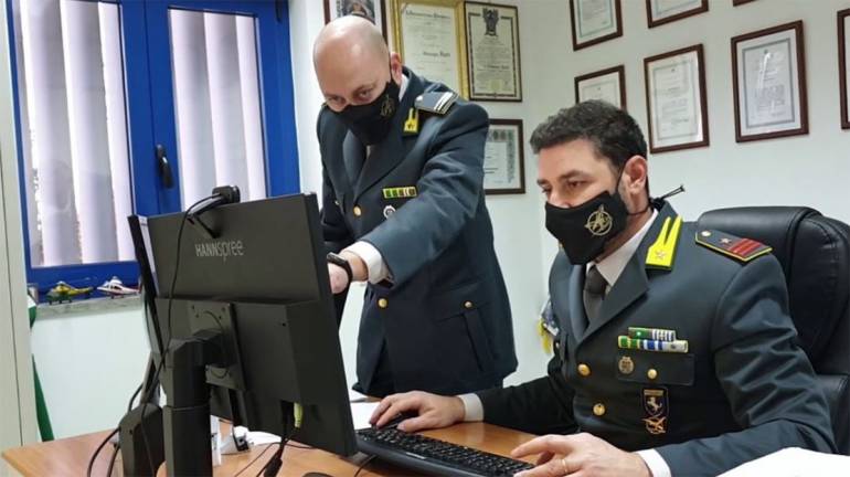 False fatture per 8 milioni di euro: 8 misure cautelari in provincia di Caserta