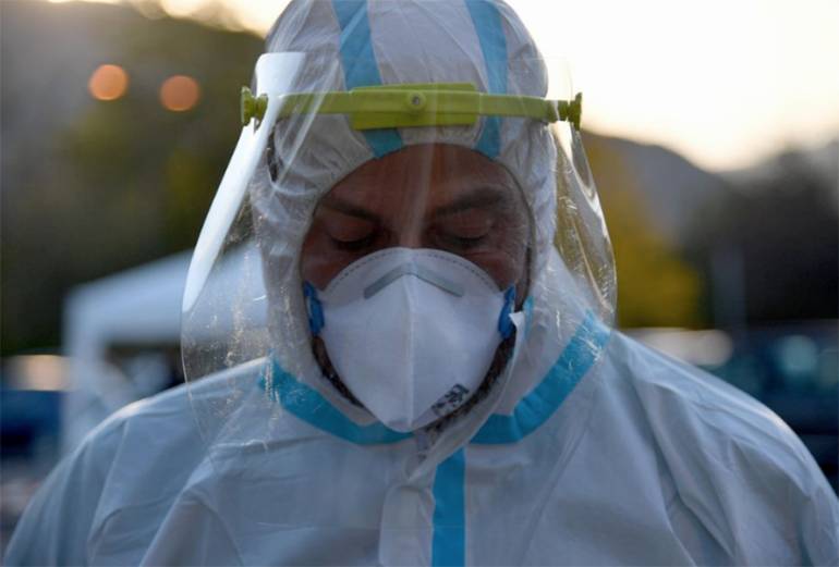 Covid: bando dell’Asl Napoli 3 Sud per l’assunzione di 120 infermieri