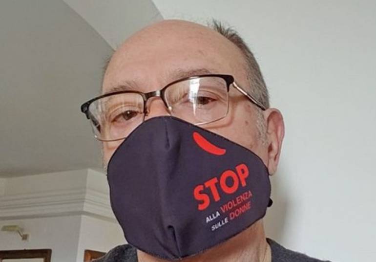 Dal carcere di Santa Maria Capua Vetere mascherine “stop violenza donne”