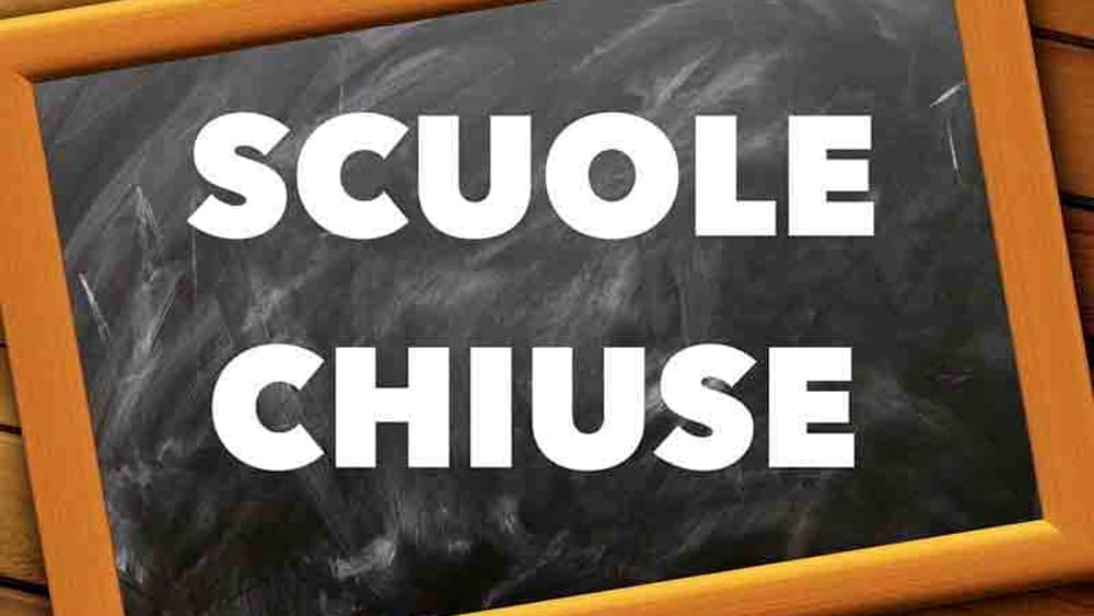 Nuova ordinanza di De Luca: scuole chiuse fino all’11 in Campania