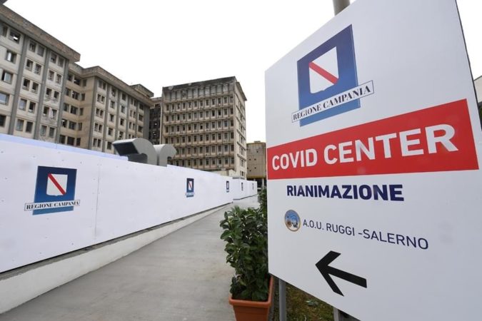 Ciarambino: ‘Covid center Salerno, 2,6 milioni per un magazzino e solo 8 posti letto’