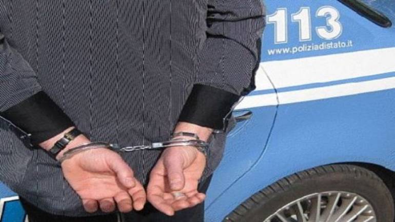 Castel Volturno, arrestato per droga il padre di un rapinatore della Goldbet
