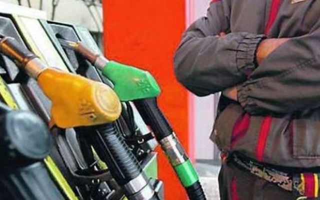 benzina sfonda diesel oltre soglia