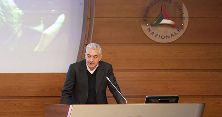 Caso mascherine: ex commissario Arcuri e altri 10 a rischio processo