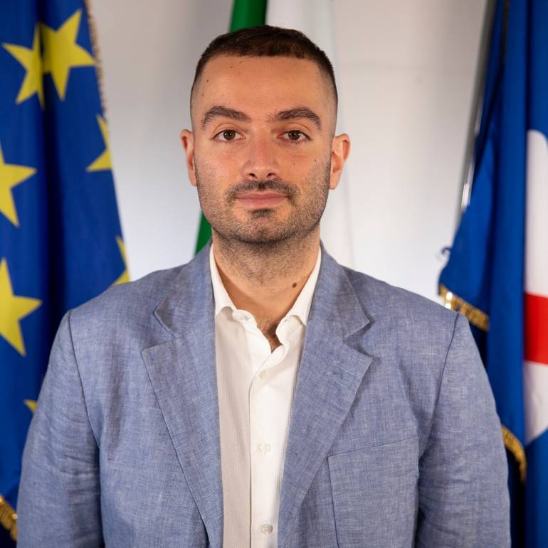 M5S, Cirillo: ‘Meridbulloni, Consiglio regionale straordinario sulla vertenza’