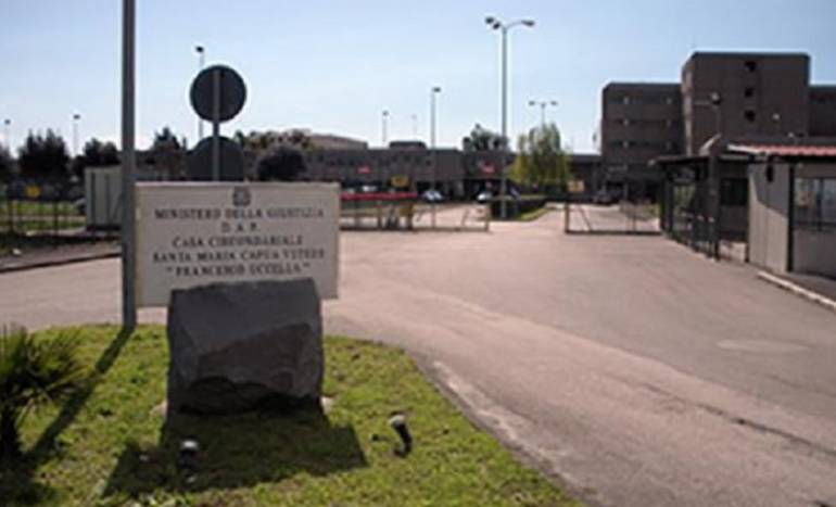 Violenze nel carcere di Santa Maria Capua Vetere, 105 agenti e funzionari a giudizio