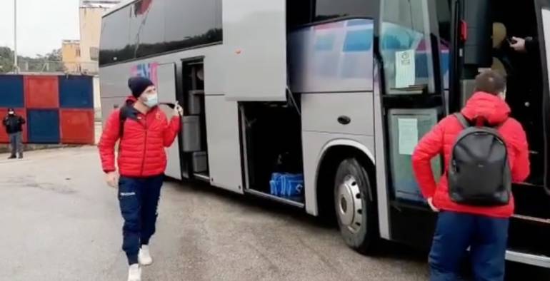 Ladri allo stadio Pinto: rubate le divise dei calciatori della Casertana