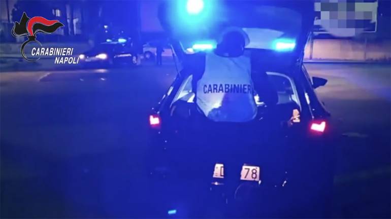 Napoli arrestato evaso , scooter rubato
