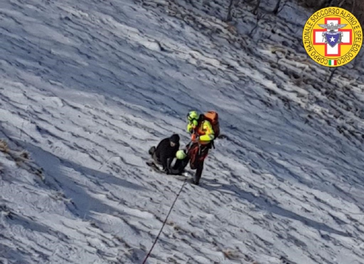 Escursionisti bloccati dal maltempo in Irpinia: recuperati dell’elisoccorso