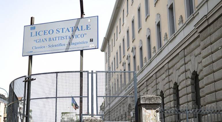 Napoli, gli studenti occupano il Liceo Gian Battista Vico