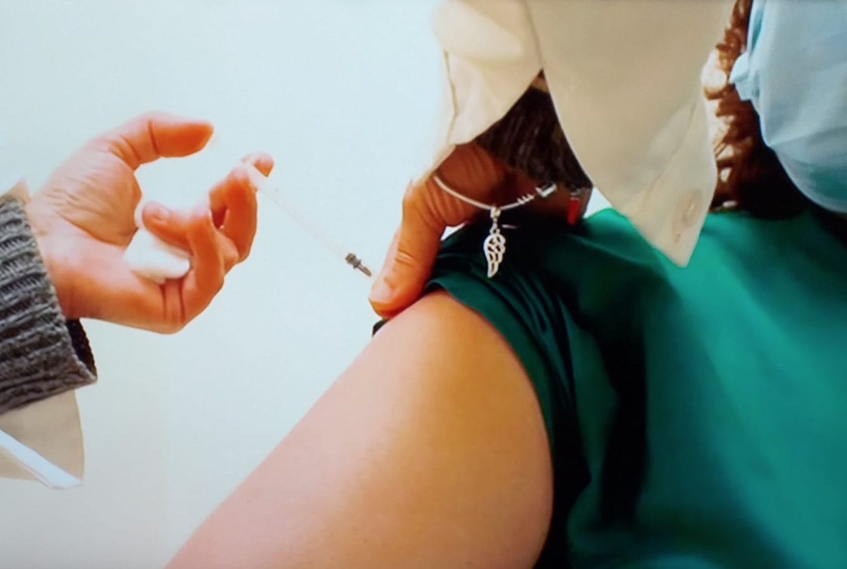 Accordo in Campania: vaccino a tutti gli iscritti all’ordine dei medici