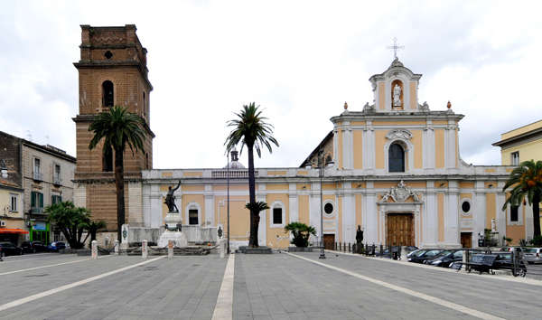 Ztl a Santa Maria Capua Vetere , i negozianti dicono ‘no’