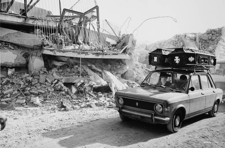 SISMA80, la mostra fotografica per il quarantennale del terremoto a cura di Luciano Ferrara