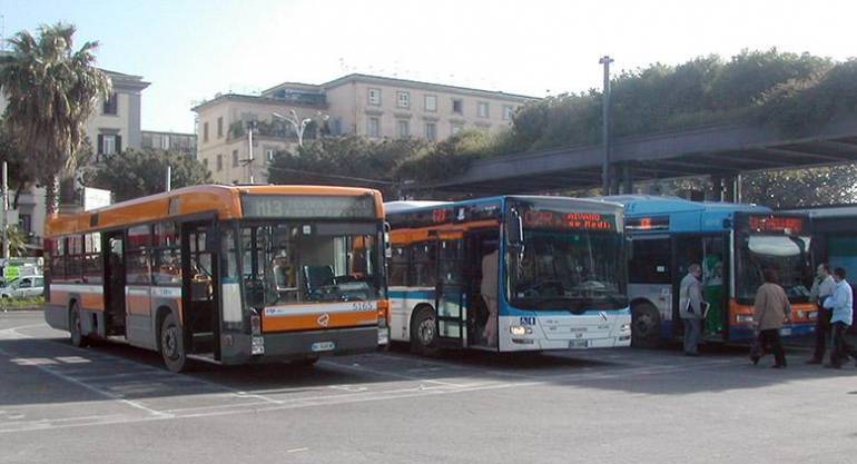 Napoli, Ctp: i lavoratori degli appalti della ditta EmmeTutor sono senza stipendio