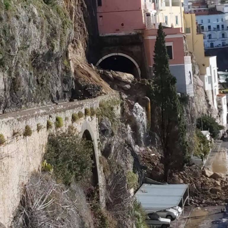 Amalfi: safety measures begin for 6 rocky ridges