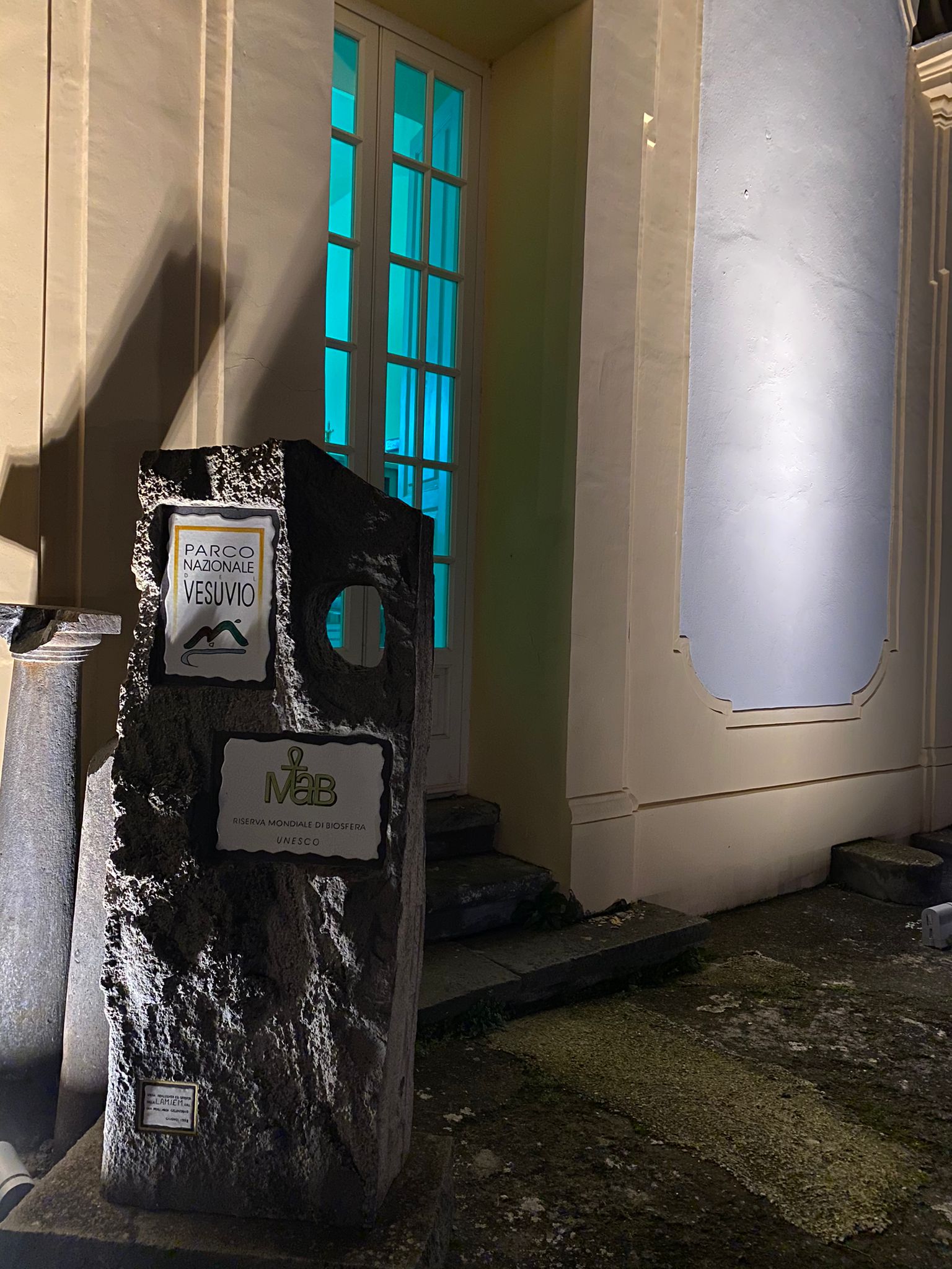 Ente Parco Nazionale del Vesuvio: installato sistema sanificazione anti-covid attraverso lampade a raggi UV-C