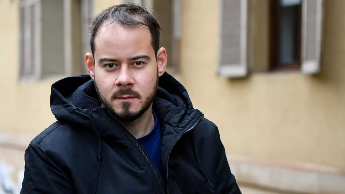 Spagna: arrestato il rapper Pablo Hasel per aver attaccato la monarchia e le forze dell’ordine