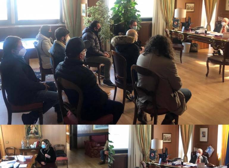Il presidente del Consiglio Regionale della Campania incontra gli agricoltori di Mondragone