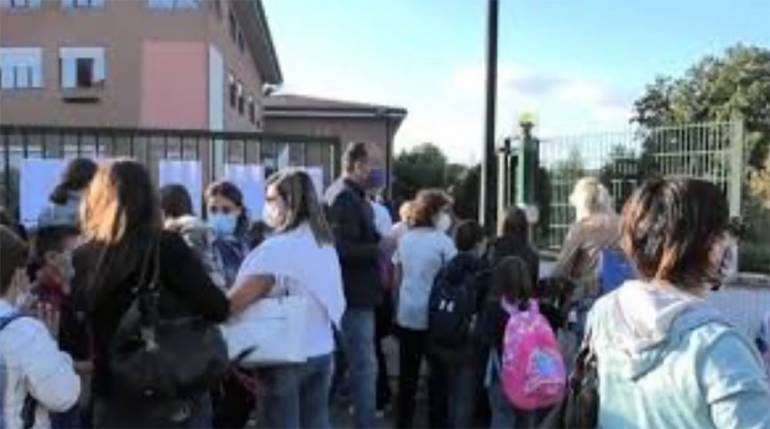 Un positivo a scuola, chiude Quinto Circolo Didattico di Caserta fino a marzo