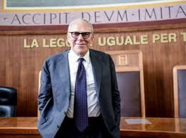 Francesco Greco, Procuratore di Napoli Nord va in pensione dopo 44 anni di servizio