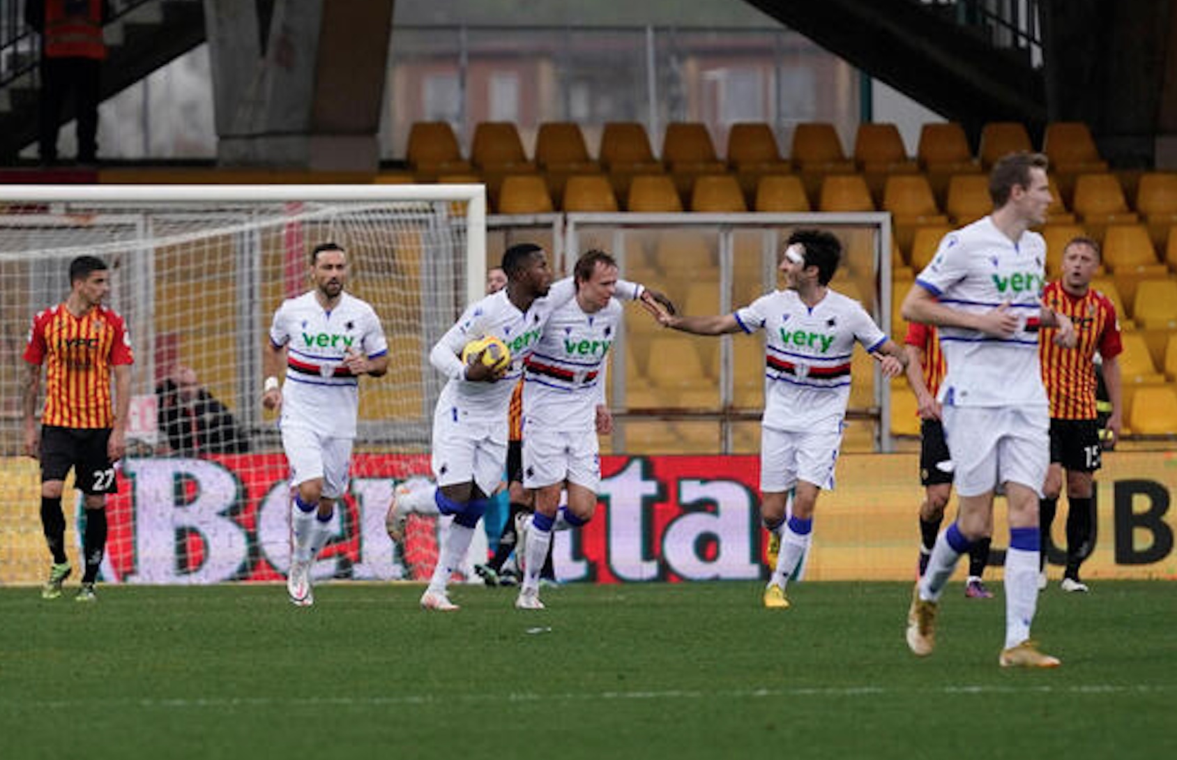 Il Benevento agguantato dalla Sampdoria nel finale