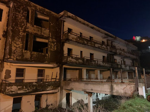 Cadavere in un edificio abbandonato a Mercogliano: aperta un’inchiesta