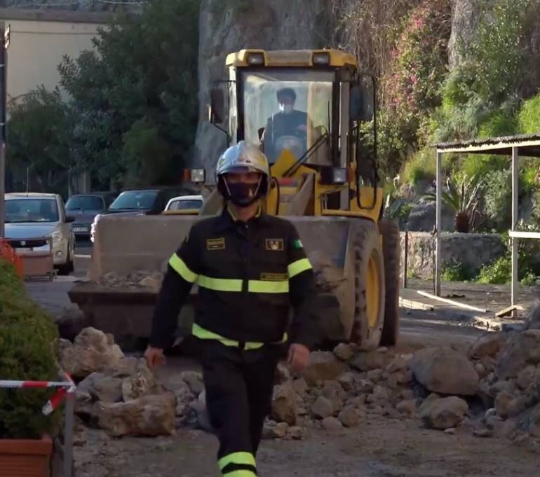 Fronte comune dei sindaci della Costiera Amalfitana a difesa del territorio