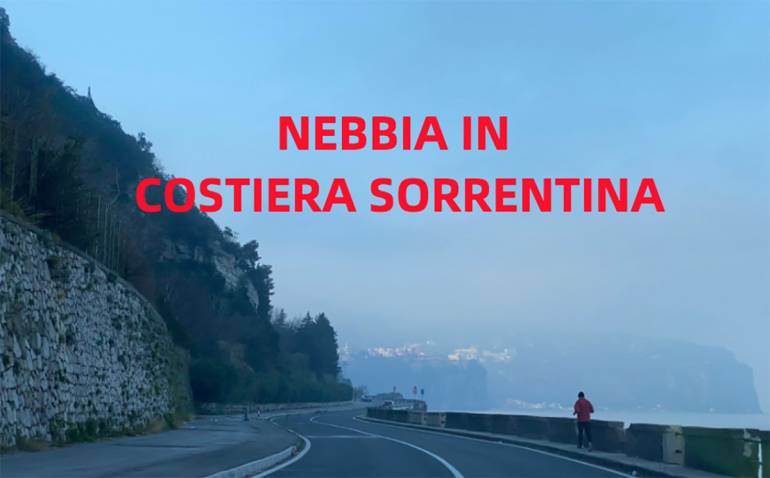 Anche oggi nebbia su Napoli e la provincia