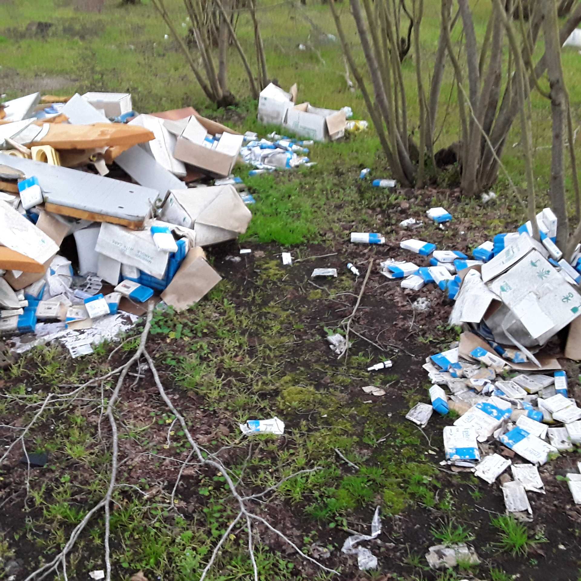 Boscoreale, rifiuti sanitari abbandonati: SMA Campania allerta le forze dell’ordine