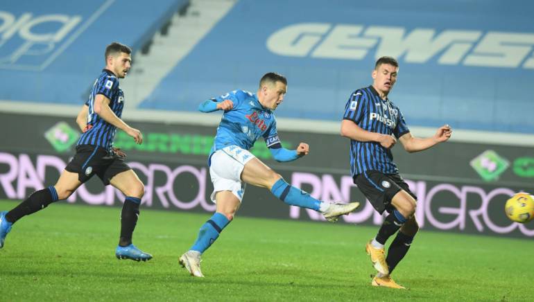 Napoli, difesa da incubo a Bergamo: l’Atalanta ne fa 4