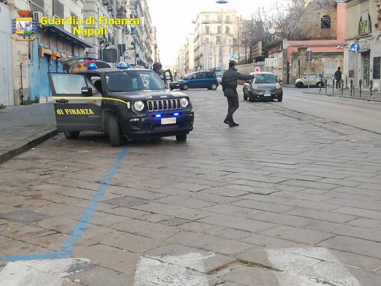 Controlli a Napoli e provincia: 159 sanzioni per violazioni norme anti covid