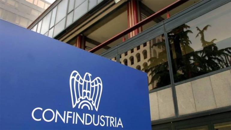 Vaccinazioni anti Covid-19: le aziende di Confindustria Caserta scendono in campo per vaccinare i dipendenti