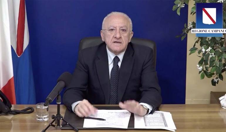 De Luca: ‘Migliaia di medici pronti a vincere la battaglia contro il virus’