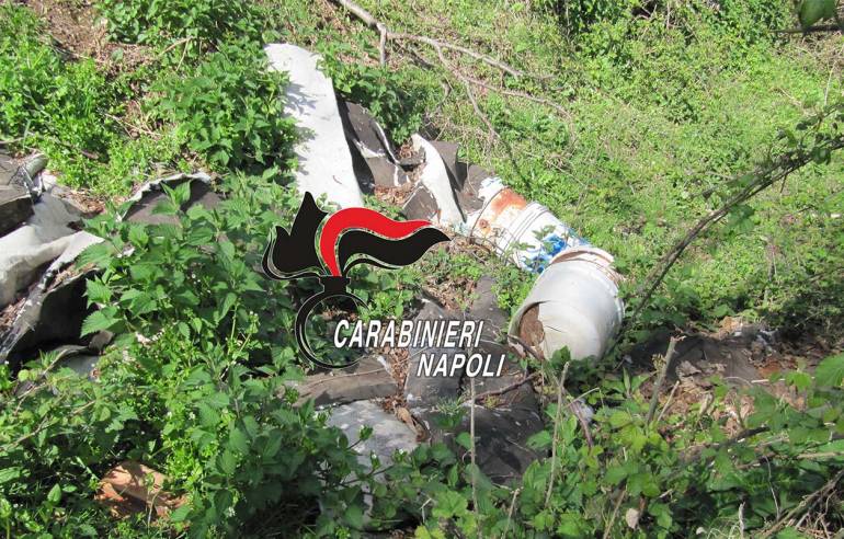 Agerola, scoperta discarica nel fondo agricolo: denunciato