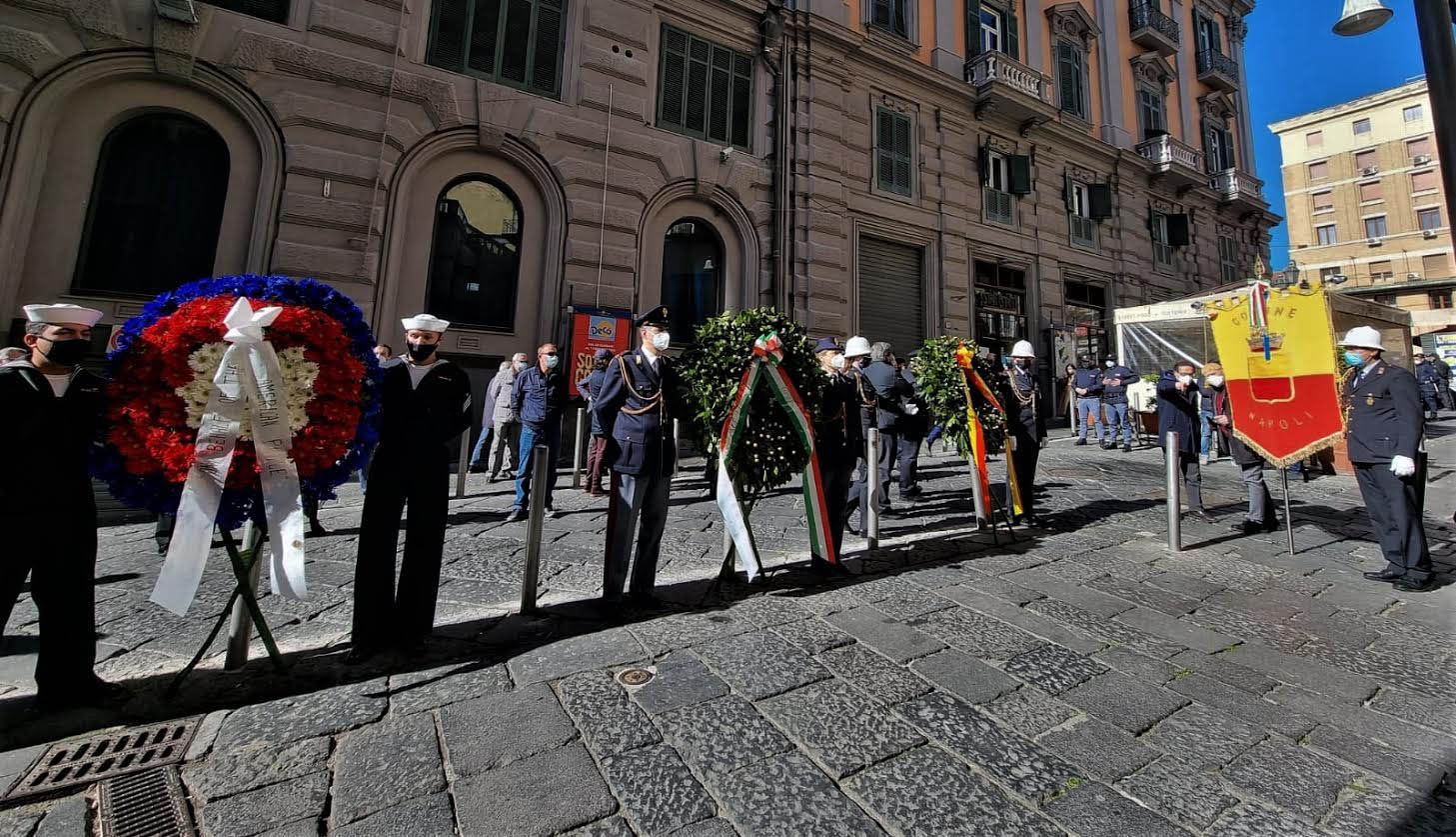 Attentato a Calata San Marco: targa per le vittime, 33 anni senza giustizia