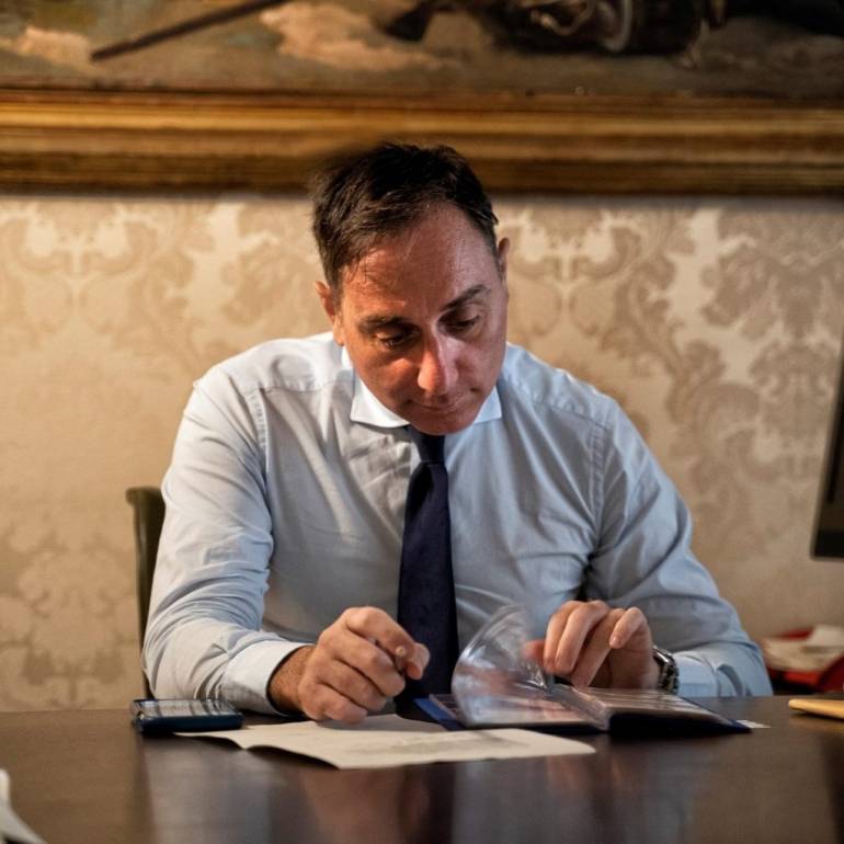 Clownterapia negli ospedali della Campania, Iovino  presenta una proposta di legge