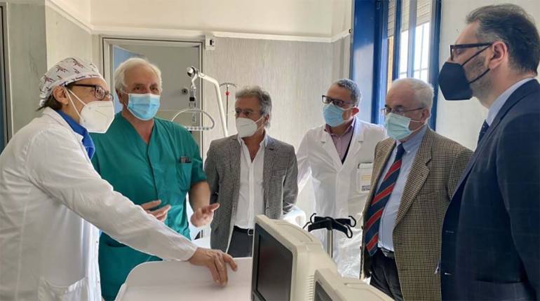 Donati ventilatori, lettini e monitor agli ospedali di Piedimonte e Sessa Aurunca