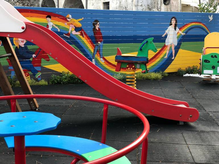 Cetara inaugura il nuovo parco giochi in memoria di Anna D’Avino