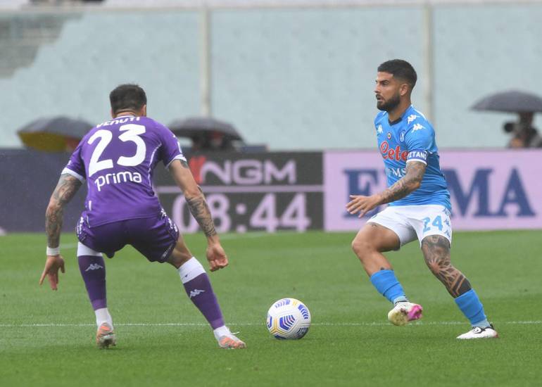 Insigne silenzio sul rinnovo