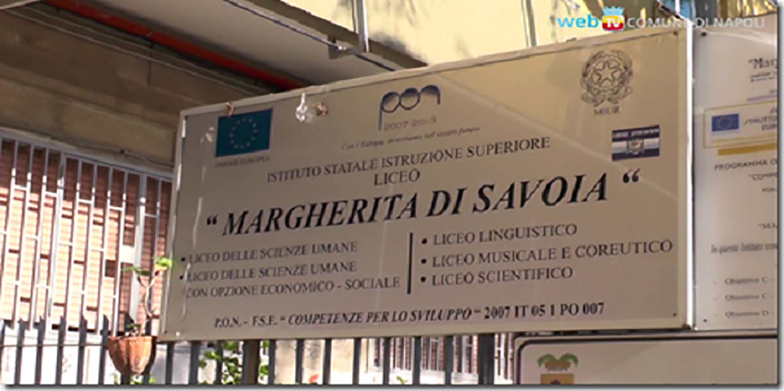 Napoli, petizione on line contro la chiusura del Liceo serale Margherita di Savoia