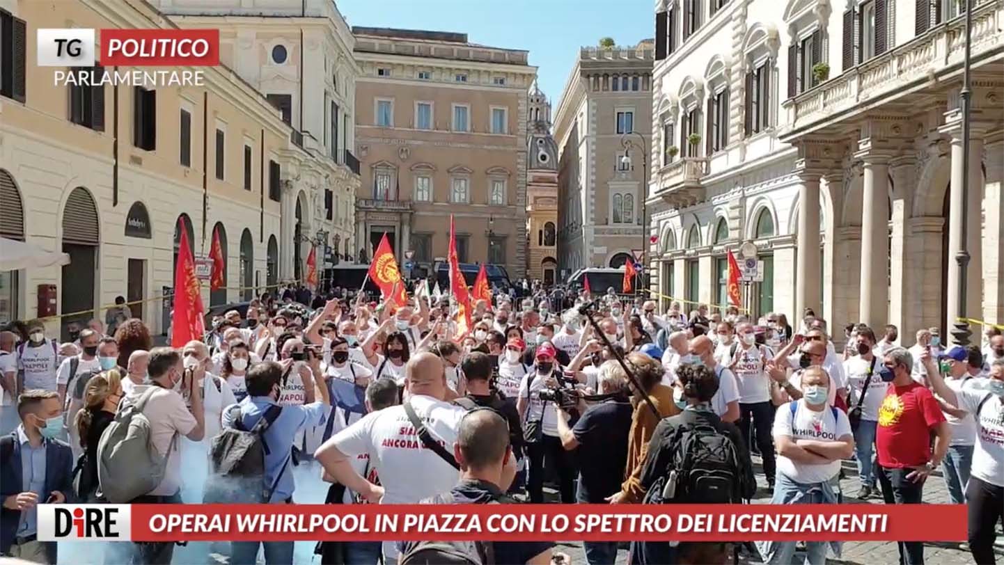 Tg Politico Parlamentare, operai Whirlpool in piazza a Roma