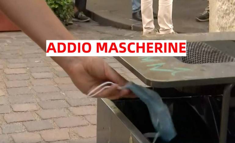 Stop mascherine all’aperto dal 28 giugno