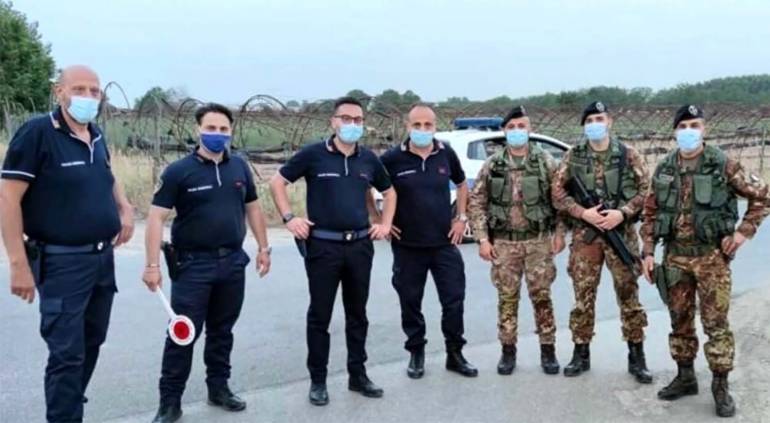 Terra dei Fuochi, blitz tra Succivo e Giugliano: multe e ritrovate auto rubate