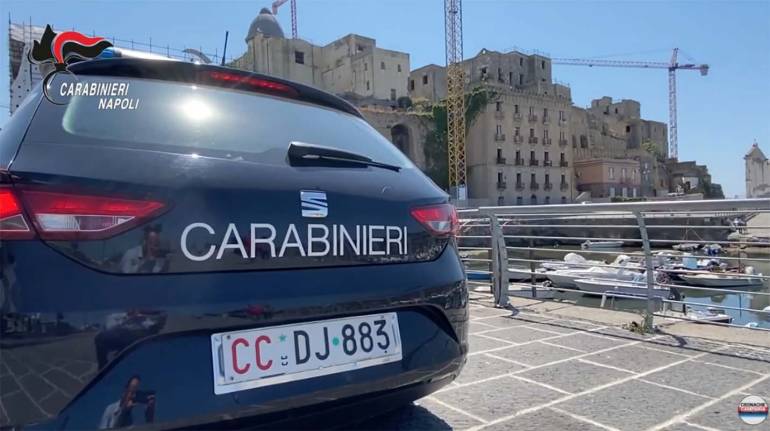 Monte di Procida, opere edili senza permessi: scatta il sequestro