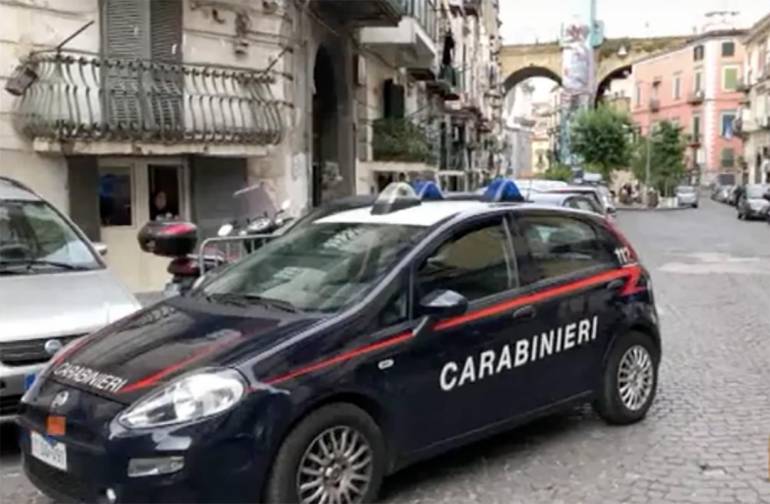 controlli al rione Sanità, sequestrato cibo avariato